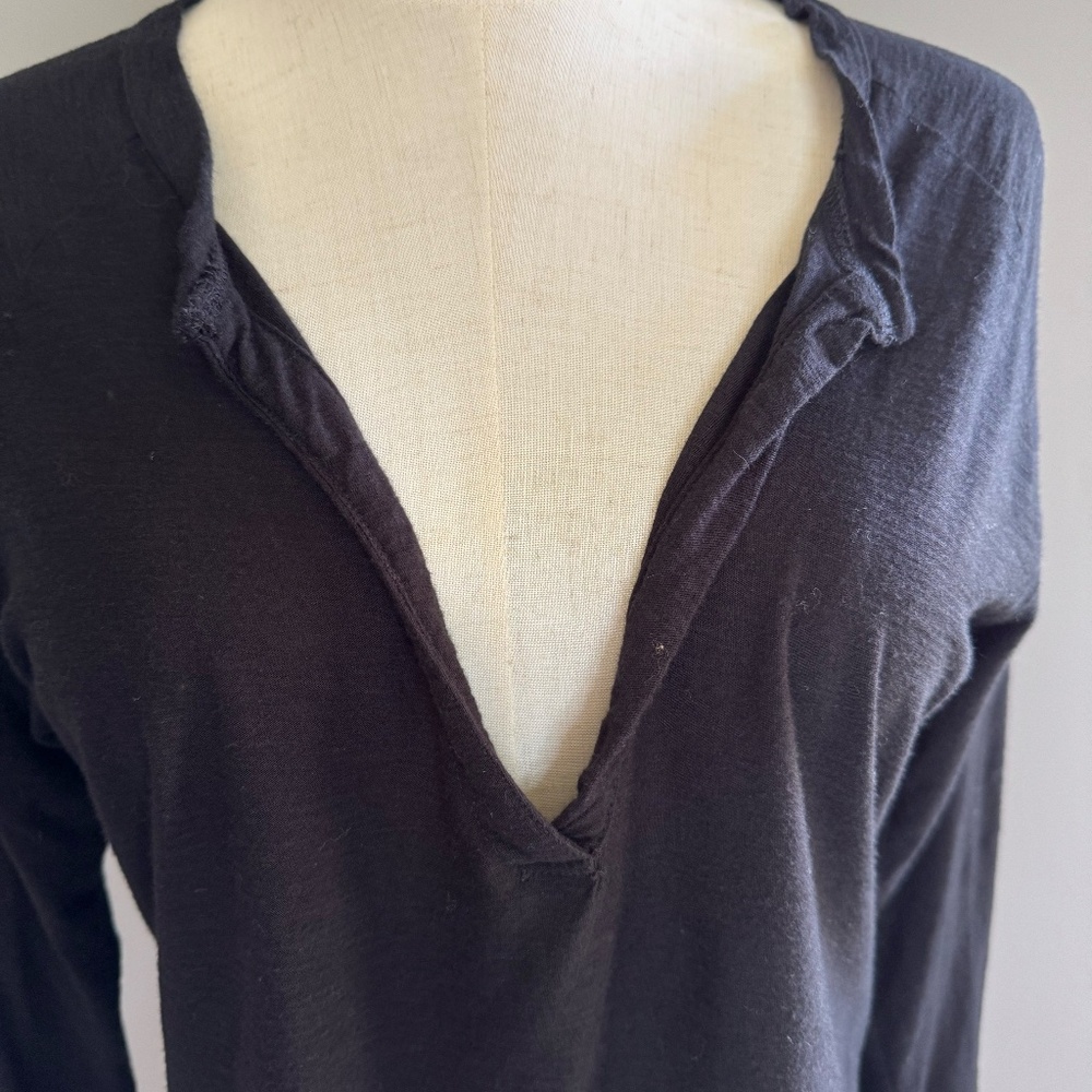 James Perse Split Neck Long Sleeve Raglan Tee - Black Medium (size 2) - Picture 4 of 5